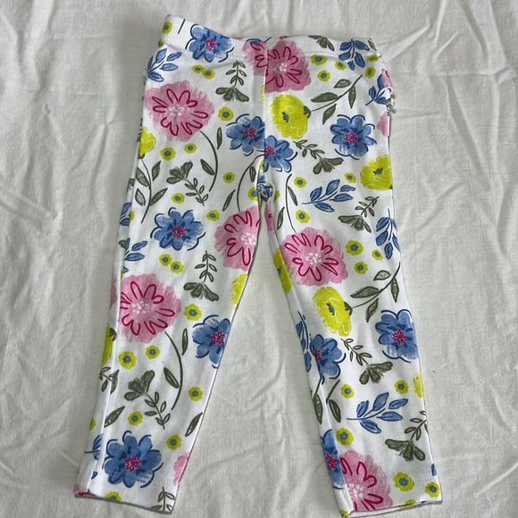 18M shorts and leggings bundle - Picture 5 of 7